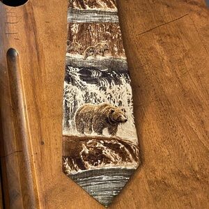 Vtg Grenwich Workshop Ron Parker Grizzlies At The Fall Tie Necktie Bear …
